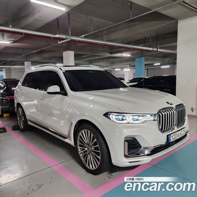 BMW X7 (G07)
