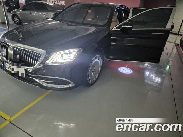 Mercedes-Benz S-Class W222