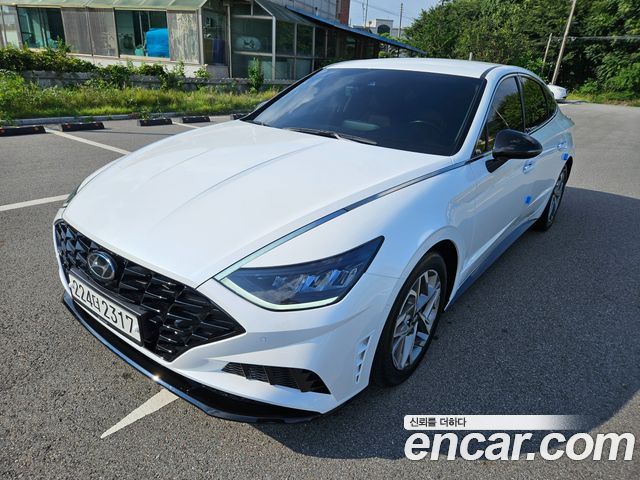 Hyundai Sonata (DN8)