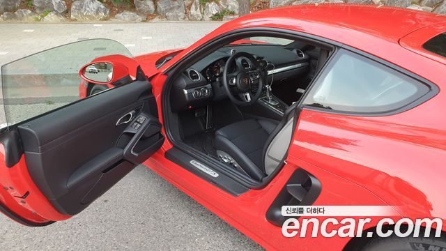 Porsche 718 Cayman