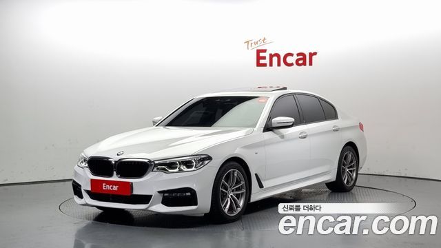 BMW 5 Series (G30)