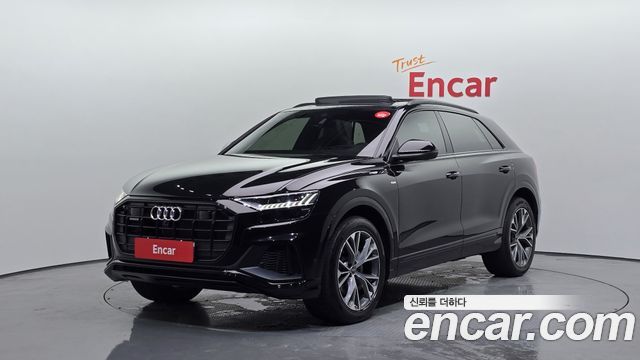 Audi Q8 (4M)