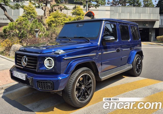 Mercedes-Benz G-Class W465