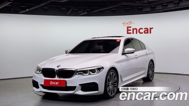 BMW 5 Series (G30)