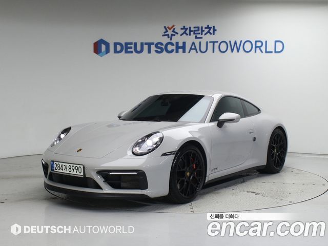 Porsche 911 (992)