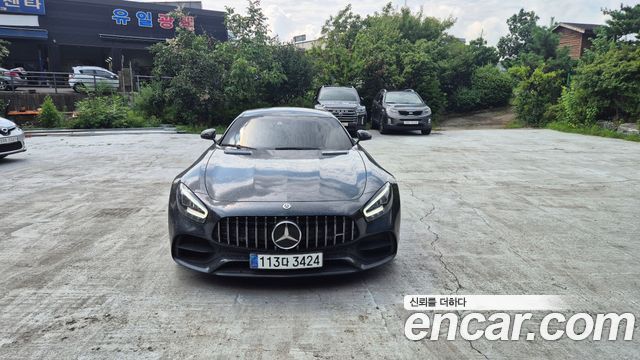 Mercedes-Benz AMG GT