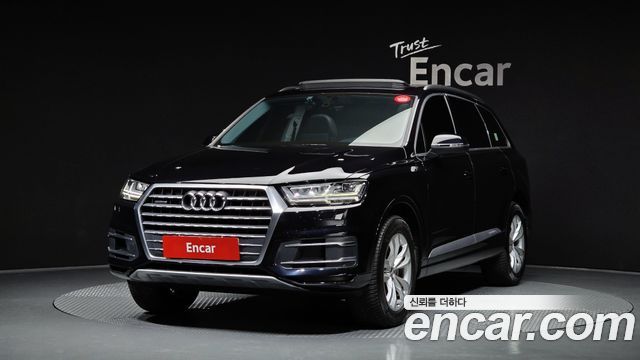 Audi Q7 (4M)