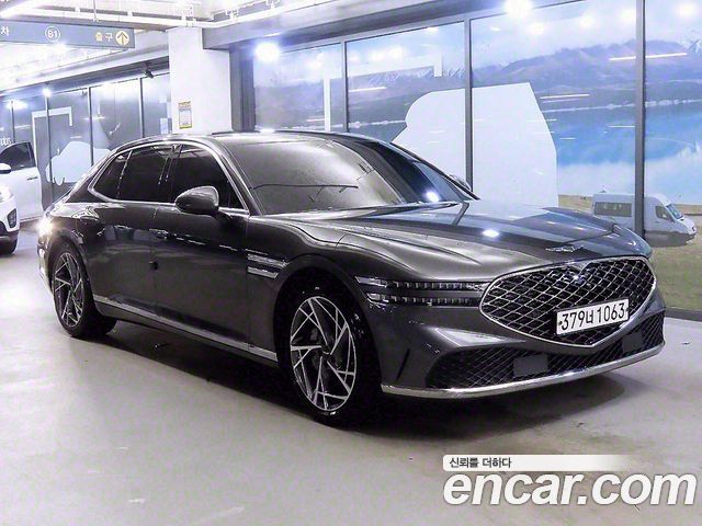 Genesis G90 (RS4)