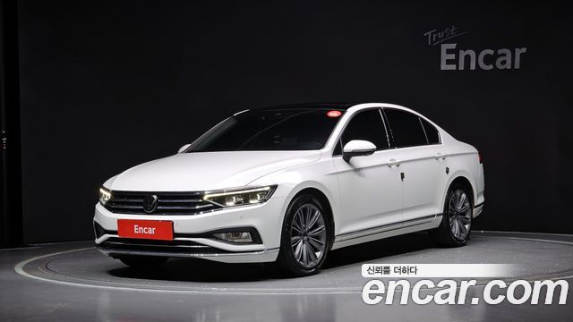 Volkswagen Passat GT (B8)