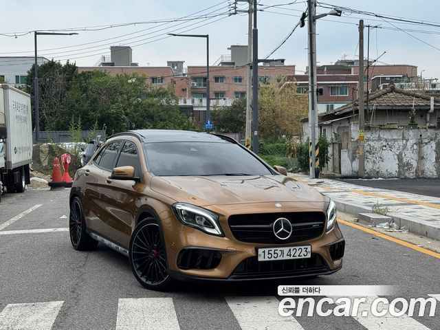 Mercedes-Benz GLA-Class X156