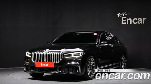 BMW 7 Series (G11)