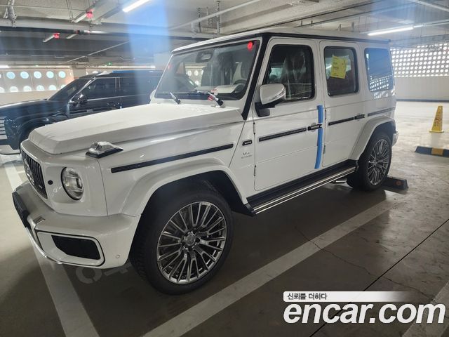 Mercedes-Benz G-Class W465