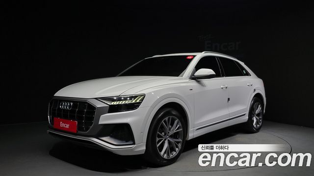 Audi Q8 (4M)