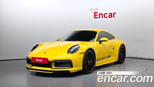 Porsche 911 (992)