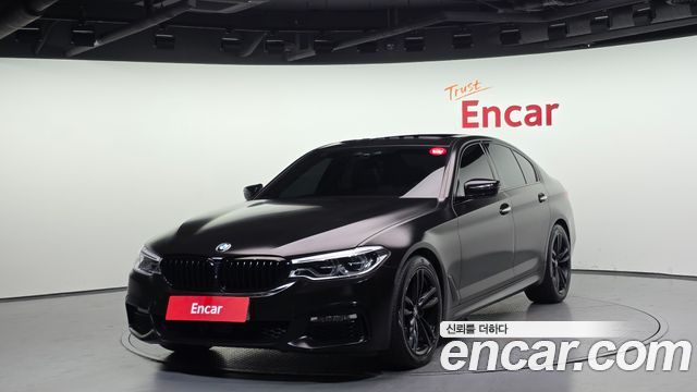 BMW 5 Series (G30)