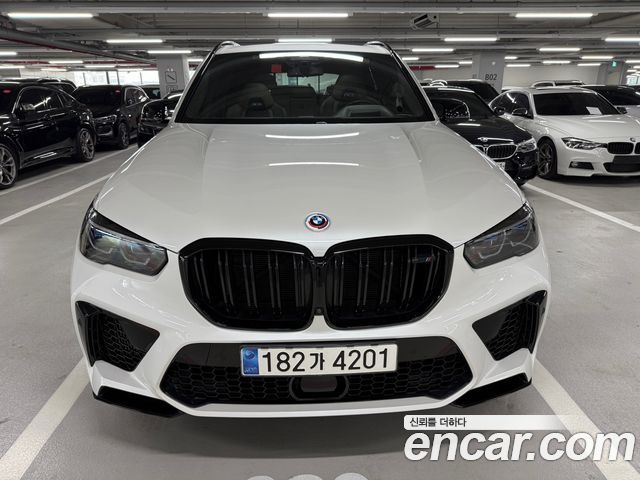 BMW X5M (G05)