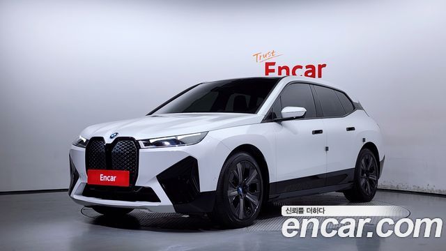 BMW iX