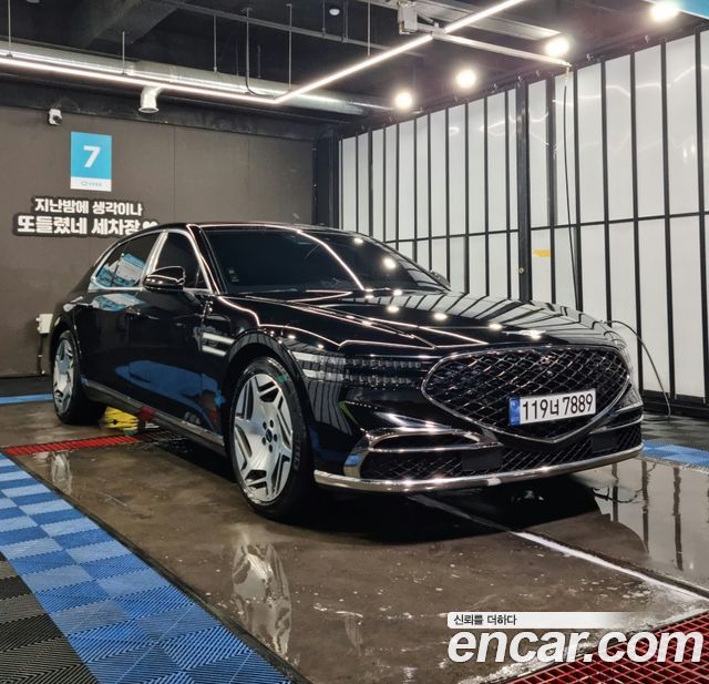 Genesis G90 (RS4)