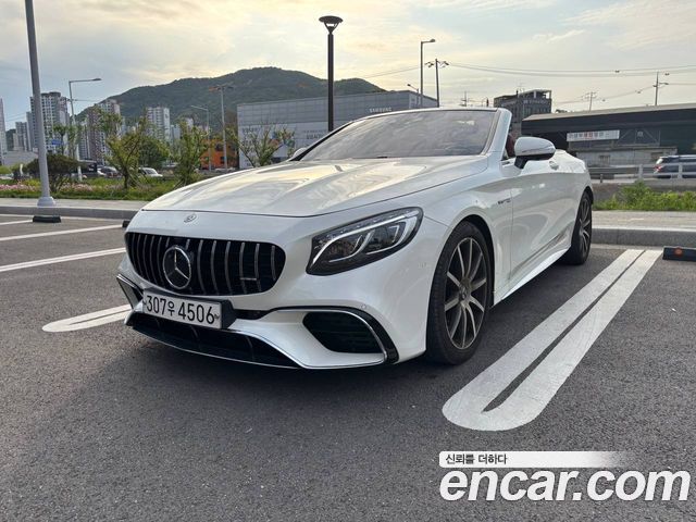 Mercedes-Benz S-Class W222