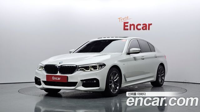 BMW 5 Series (G30)