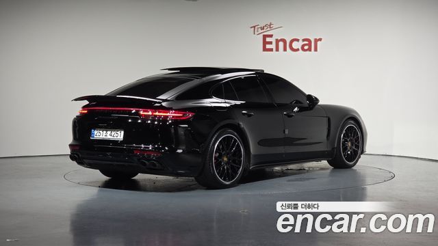 Porsche Panamera (971)