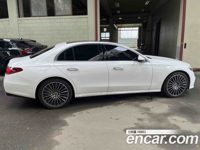 Mercedes-Benz E-Class W214
