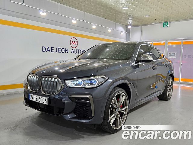 BMW X6 (G06)