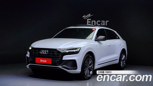 Audi Q8 (4M)