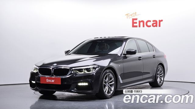 BMW 5 Series (G30)