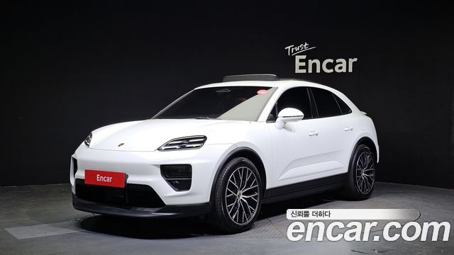 Porsche 마칸 EV