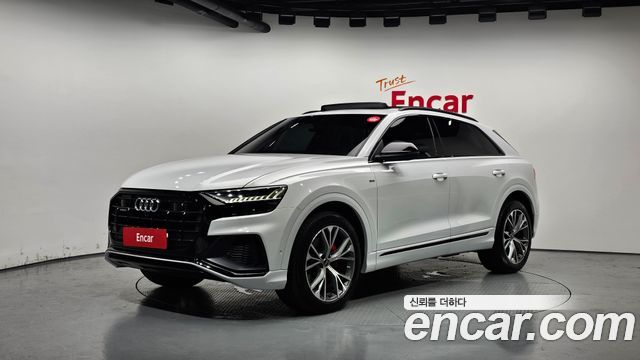 Audi Q8 (4M)