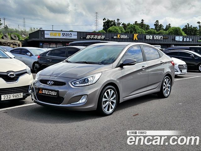 Hyundai Accent (new)
