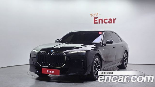BMW 7 Series (G70)