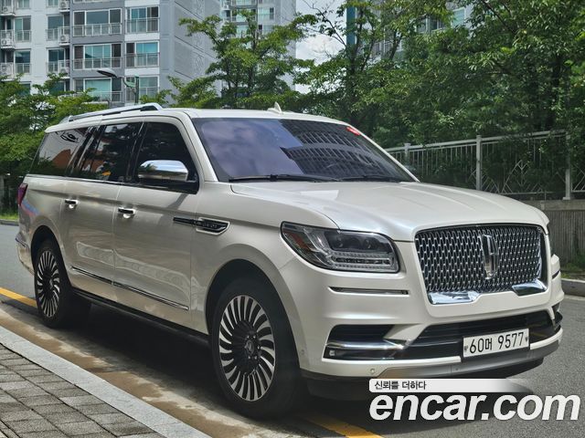 Lincoln Navigator 4th Gen