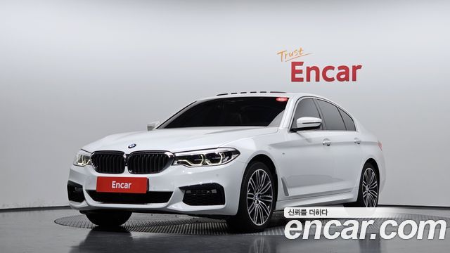 BMW 5 Series (G30)