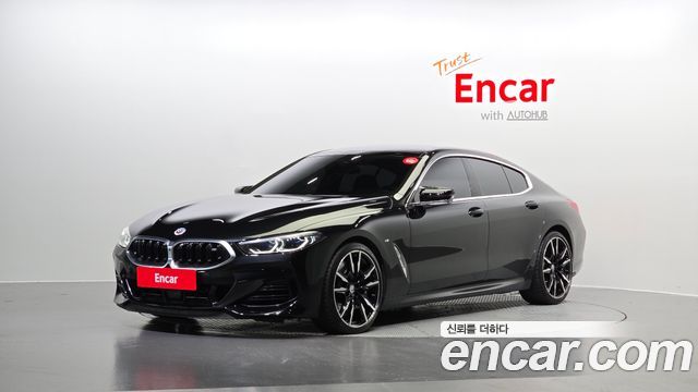 BMW 8 Series (G15)