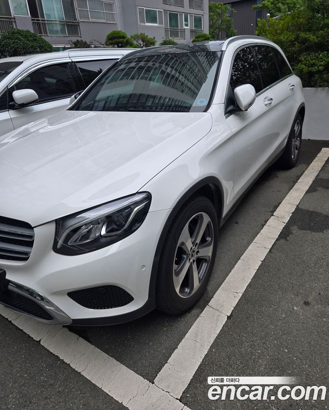 Mercedes-Benz GLC-Class X253