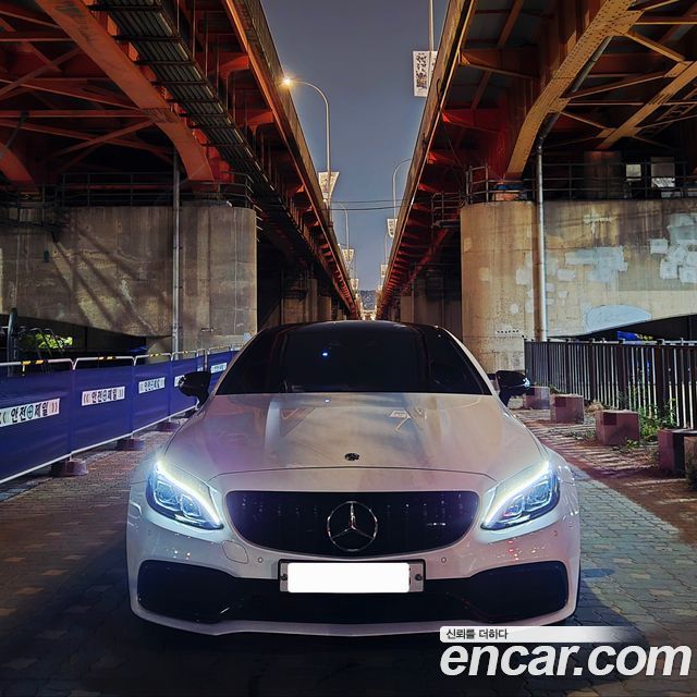 Mercedes-Benz C-Class W205