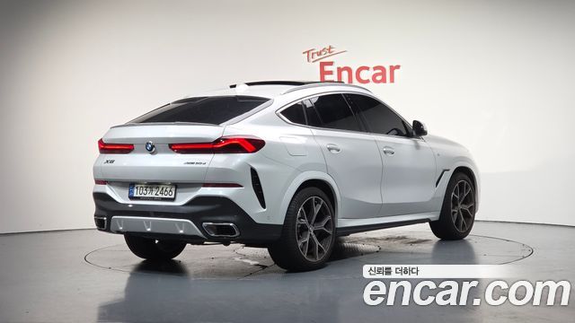 BMW X6 (G06)