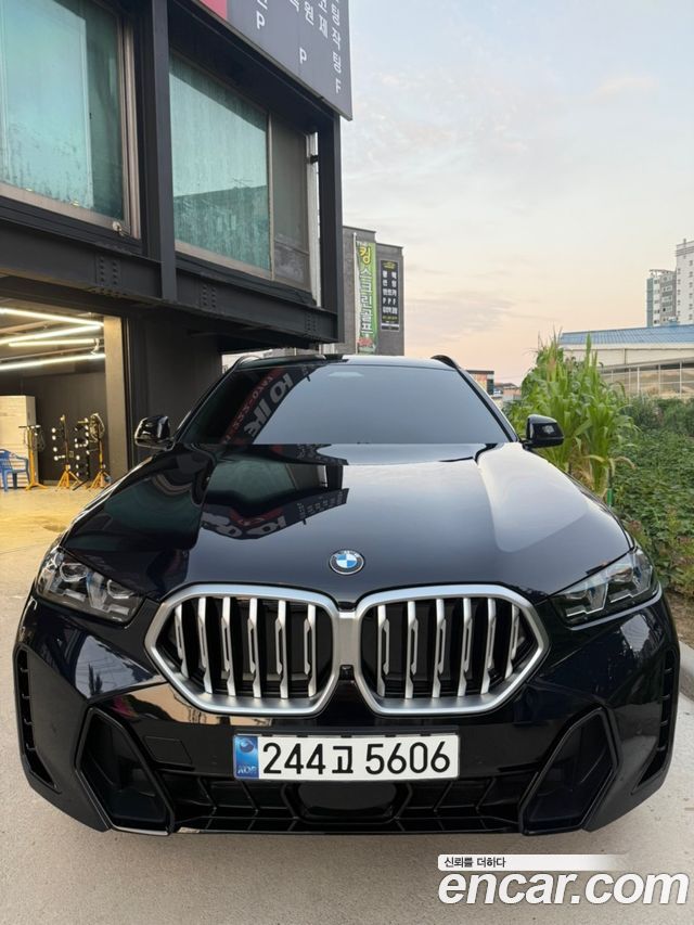 BMW X6 (G06)