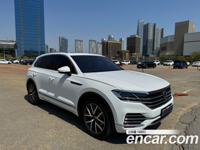 Volkswagen Touareg 3rd Gen