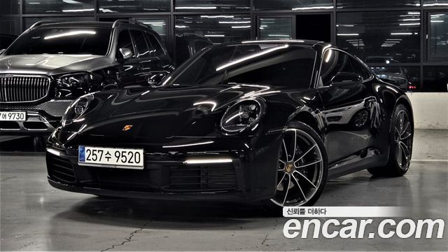 Porsche 911 (992)