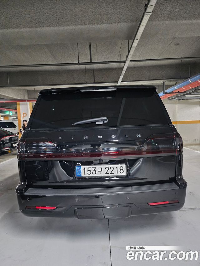 Lincoln Navigator 4th Gen