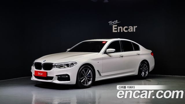 BMW 5 Series (G30)