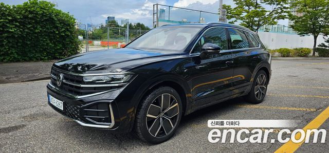 Volkswagen Touareg 3rd Gen