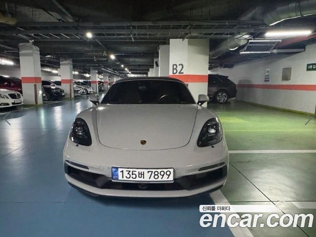 Porsche 718 Boxster
