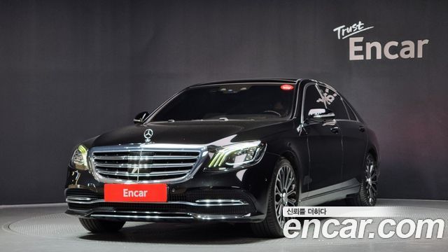 Mercedes-Benz S-Class W222