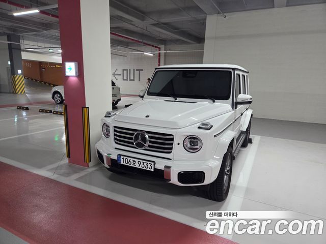Mercedes-Benz G-Class W465