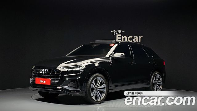 Audi Q8 (4M)