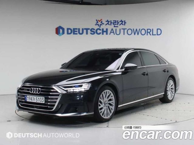 Audi A8 (D5)